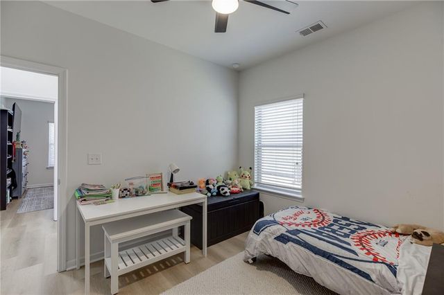 381 Eagles Bluff Way, Hoschton, GA 30548