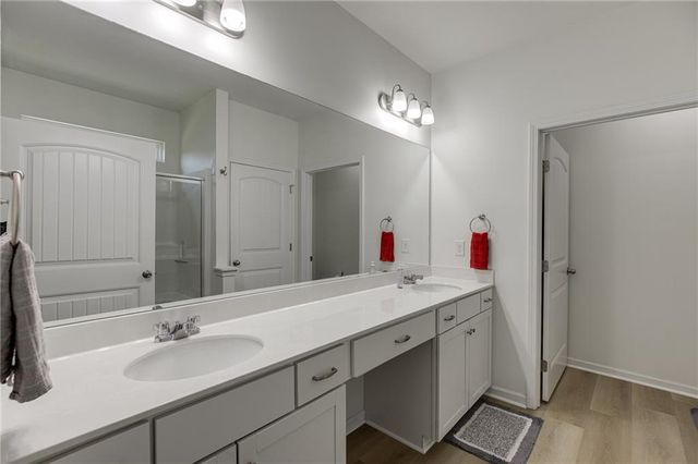 381 Eagles Bluff Way, Hoschton, GA 30548