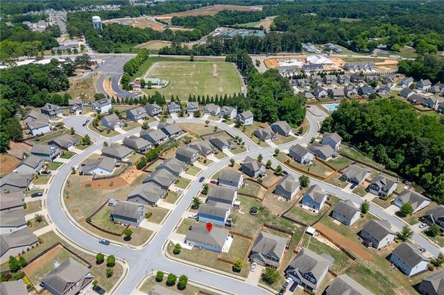 381 Eagles Bluff Way, Hoschton, GA 30548