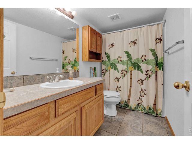 1721 67th Ave, Greeley, CO 80634
