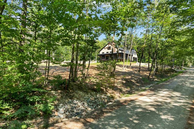 28 Lady Slipper Lane, Wolfeboro, NH 03894