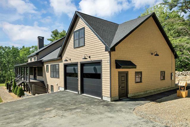 28 Lady Slipper Lane, Wolfeboro, NH 03894