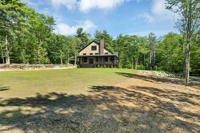 28 Lady Slipper Lane, Wolfeboro, NH 03894