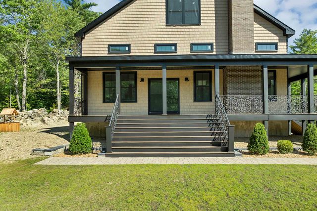 28 Lady Slipper Lane, Wolfeboro, NH 03894