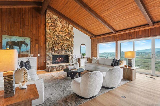 27608 Cobb Ln, Valley Center, CA 92082