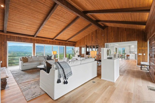 27608 Cobb Ln, Valley Center, CA 92082