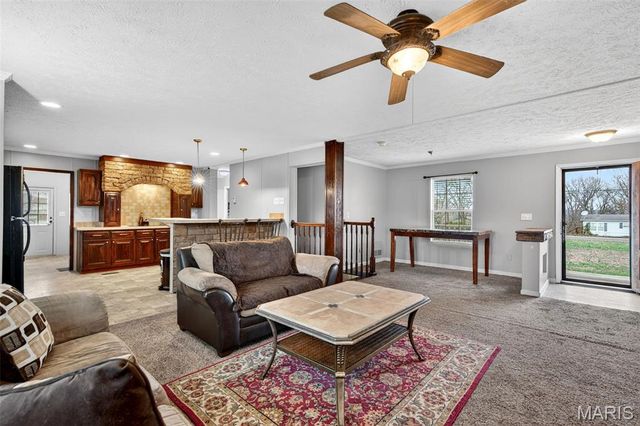 3686 State Road Z, Hillsboro, MO 63050