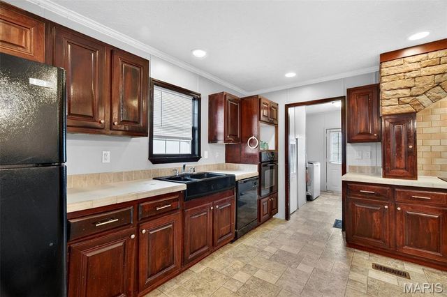 3686 State Road Z, Hillsboro, MO 63050