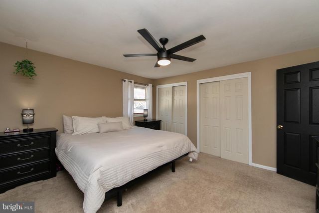 5 SUMMER AVE, Burlington, NJ 08016