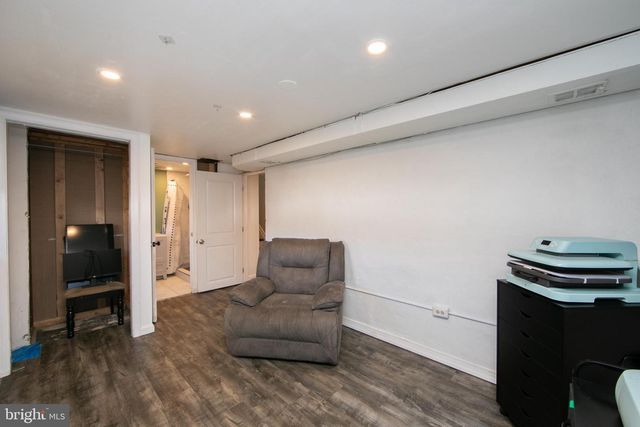 5 SUMMER AVE, Burlington, NJ 08016