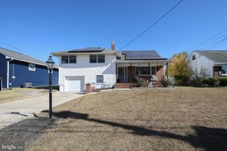 5 SUMMER AVE, Burlington, NJ 08016