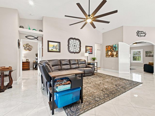 7960 Laina Lane Unit 3, Boynton Beach, FL 33437