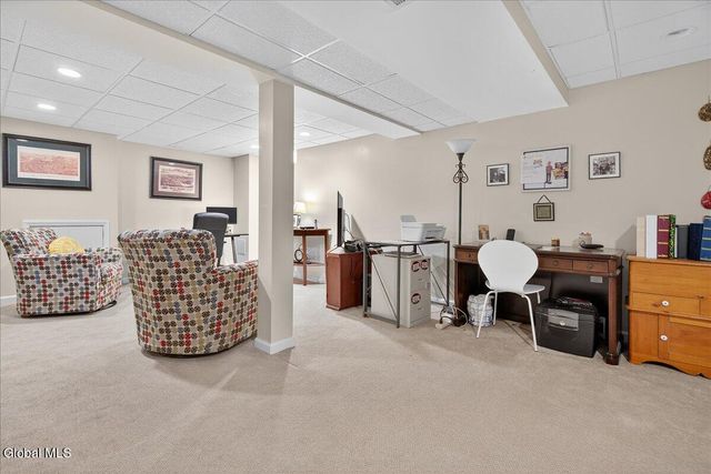 712 Adams Circle, Ballston Spa, NY 12020