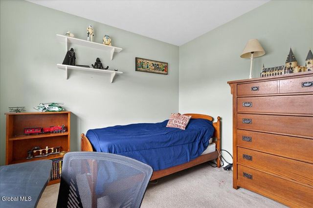 712 Adams Circle, Ballston Spa, NY 12020