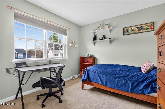 712 Adams Circle, Ballston Spa, NY 12020