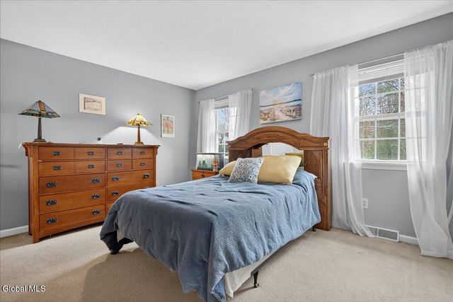 712 Adams Circle, Ballston Spa, NY 12020