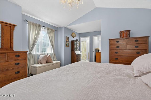 712 Adams Circle, Ballston Spa, NY 12020