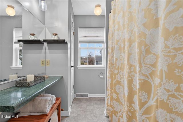 712 Adams Circle, Ballston Spa, NY 12020