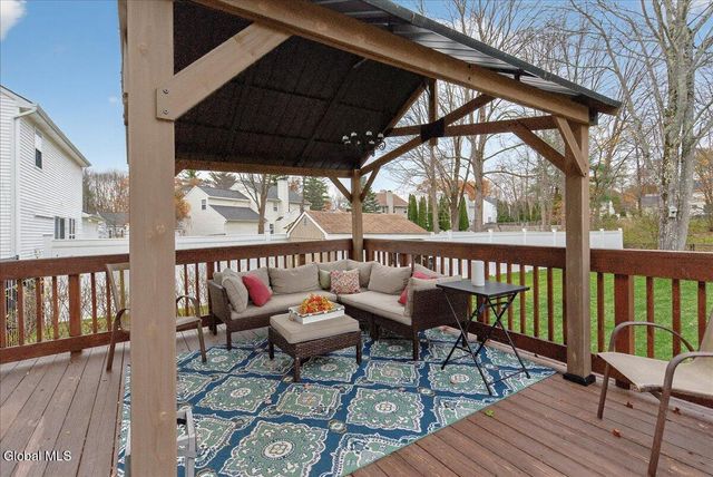 712 Adams Circle, Ballston Spa, NY 12020