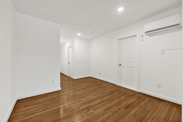 6620 Lawndale Street 3, Houston, TX 77023