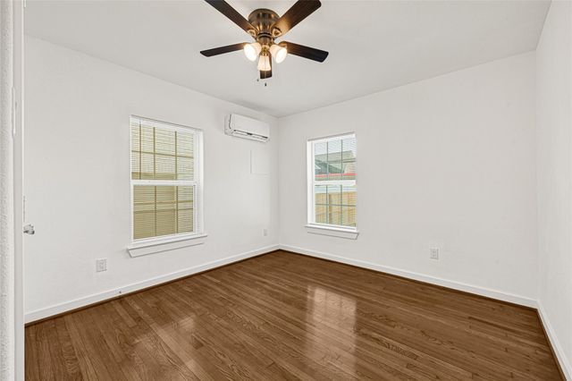 6620 Lawndale Street 3, Houston, TX 77023