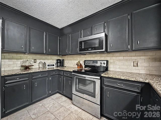 213 Bostian Lake Road, Statesville, NC 28677