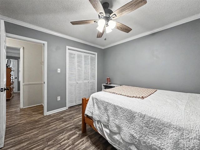213 Bostian Lake Road, Statesville, NC 28677