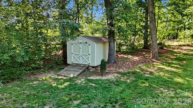 213 Bostian Lake Road, Statesville, NC 28677