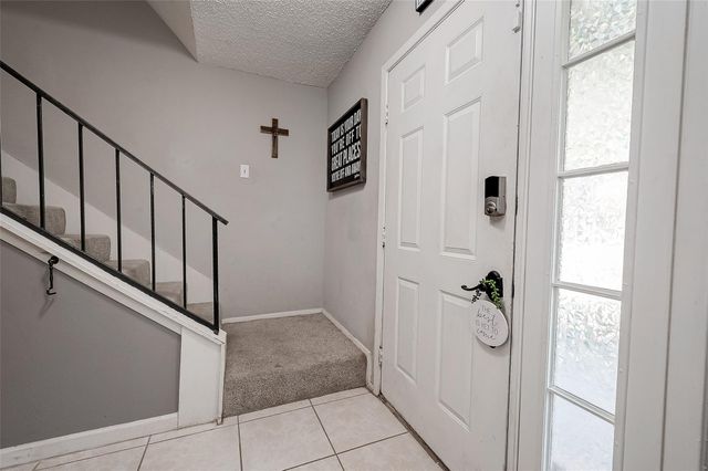 8619 Quail Burg Lane, Houston, TX 77489