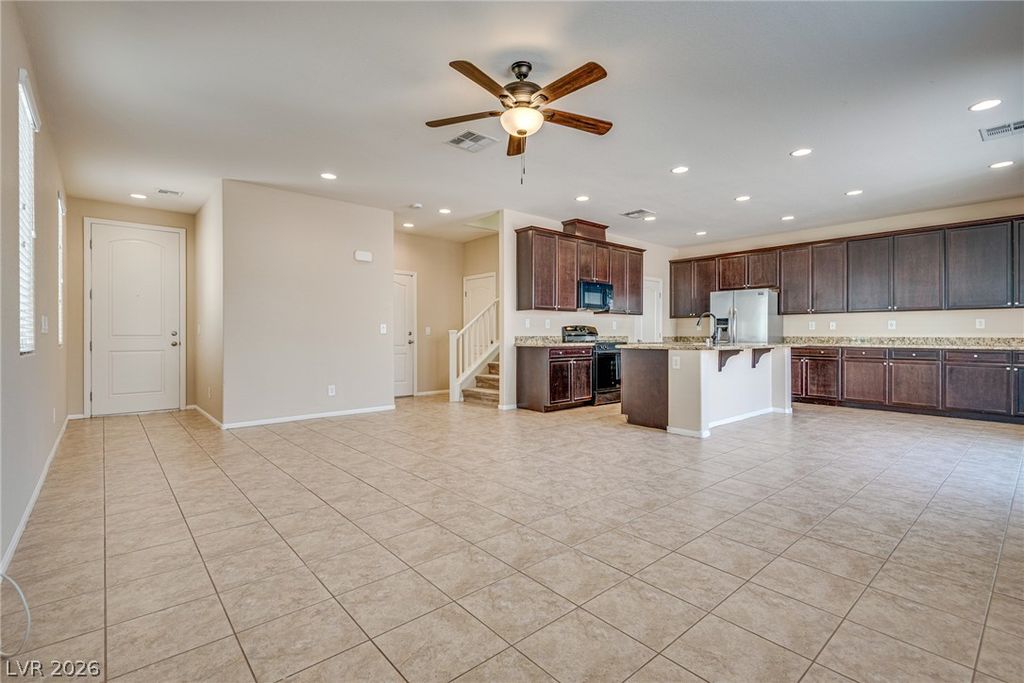 3260 Grayson Lake Court, Las Vegas, NV 89129 — photo 5