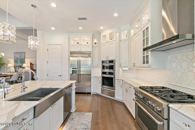 556 TIMBER BRIDGE Lane, Atlantic Beach, FL 32233