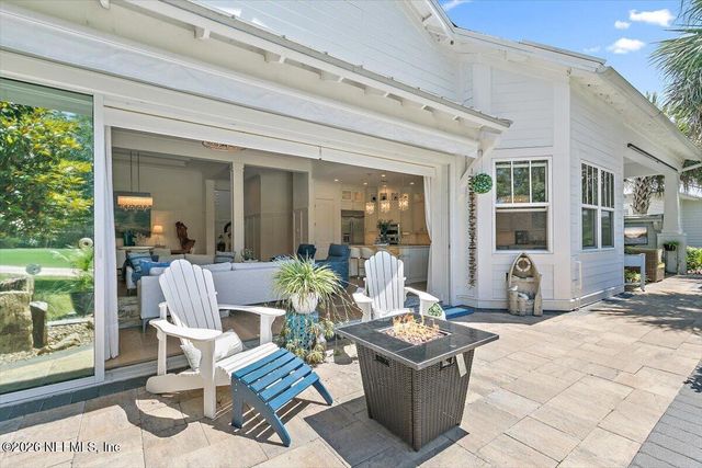 556 TIMBER BRIDGE Lane, Atlantic Beach, FL 32233