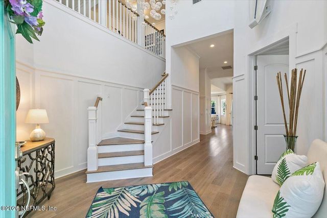 556 TIMBER BRIDGE Lane, Atlantic Beach, FL 32233