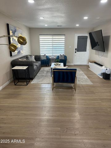 3209 E MARILYN Road, Phoenix, AZ 85032