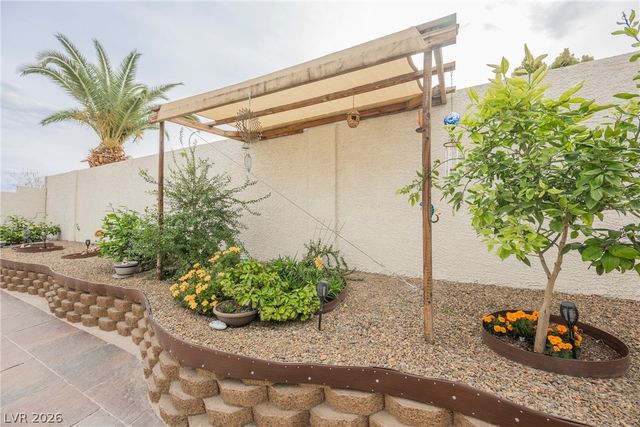 3021 Robincrest Court, North Las Vegas, NV 89031