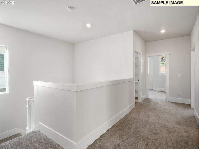 18110 Sw Hoover Ln, Beaverton, OR 97003