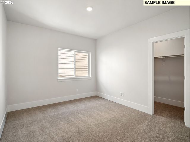 18110 Sw Hoover Ln, Beaverton, OR 97003