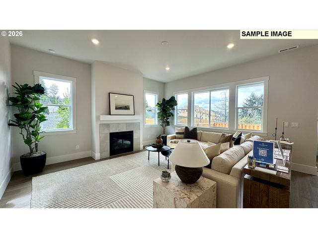 18110 Sw Hoover Ln, Beaverton, OR 97003