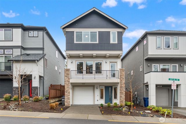 309 207th Place SE, Bothell, WA 98012