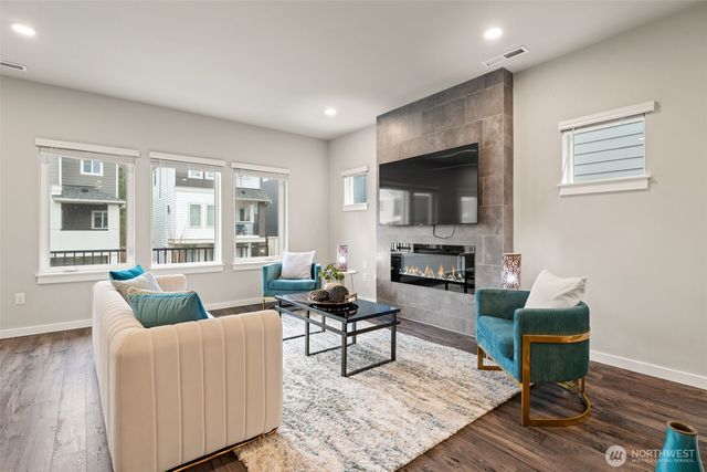 309 207th Place SE, Bothell, WA 98012