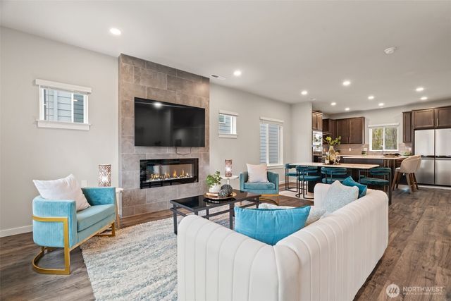 309 207th Place SE, Bothell, WA 98012