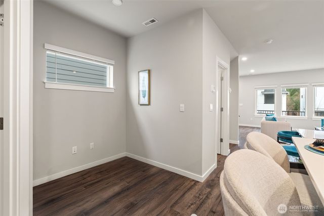 309 207th Place SE, Bothell, WA 98012