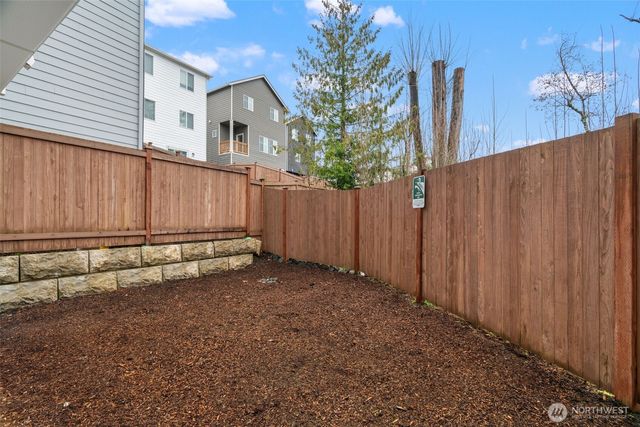 309 207th Place SE, Bothell, WA 98012