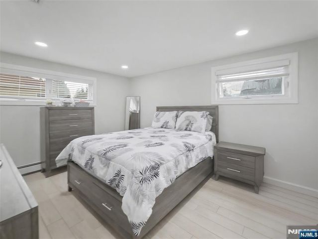 17 George Road, Emerson, NJ 07630