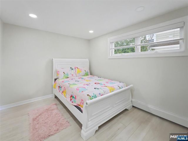 17 George Road, Emerson, NJ 07630