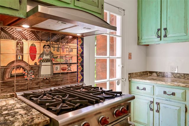513 Plaza Balentine, Santa Fe, NM 87501