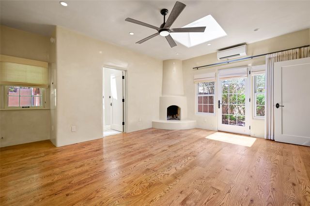 513 Plaza Balentine, Santa Fe, NM 87501