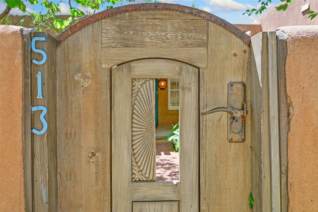 513 Plaza Balentine, Santa Fe, NM 87501