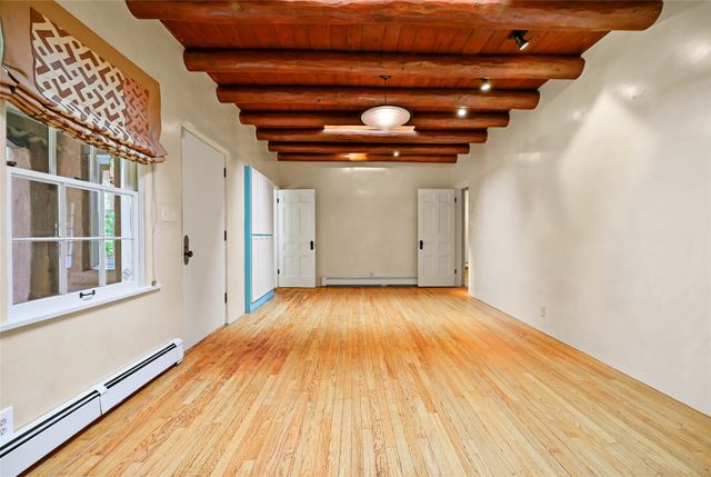 513 Plaza Balentine, Santa Fe, NM 87501