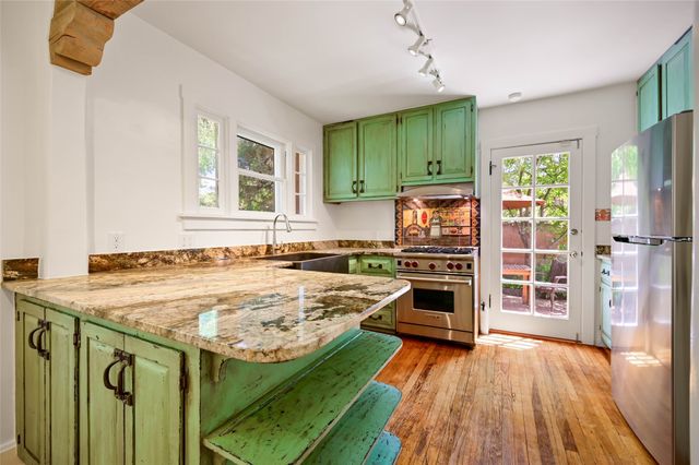 513 Plaza Balentine, Santa Fe, NM 87501